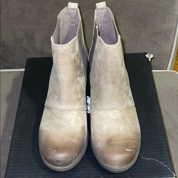 Sorel Booties - Picture 3 of 9